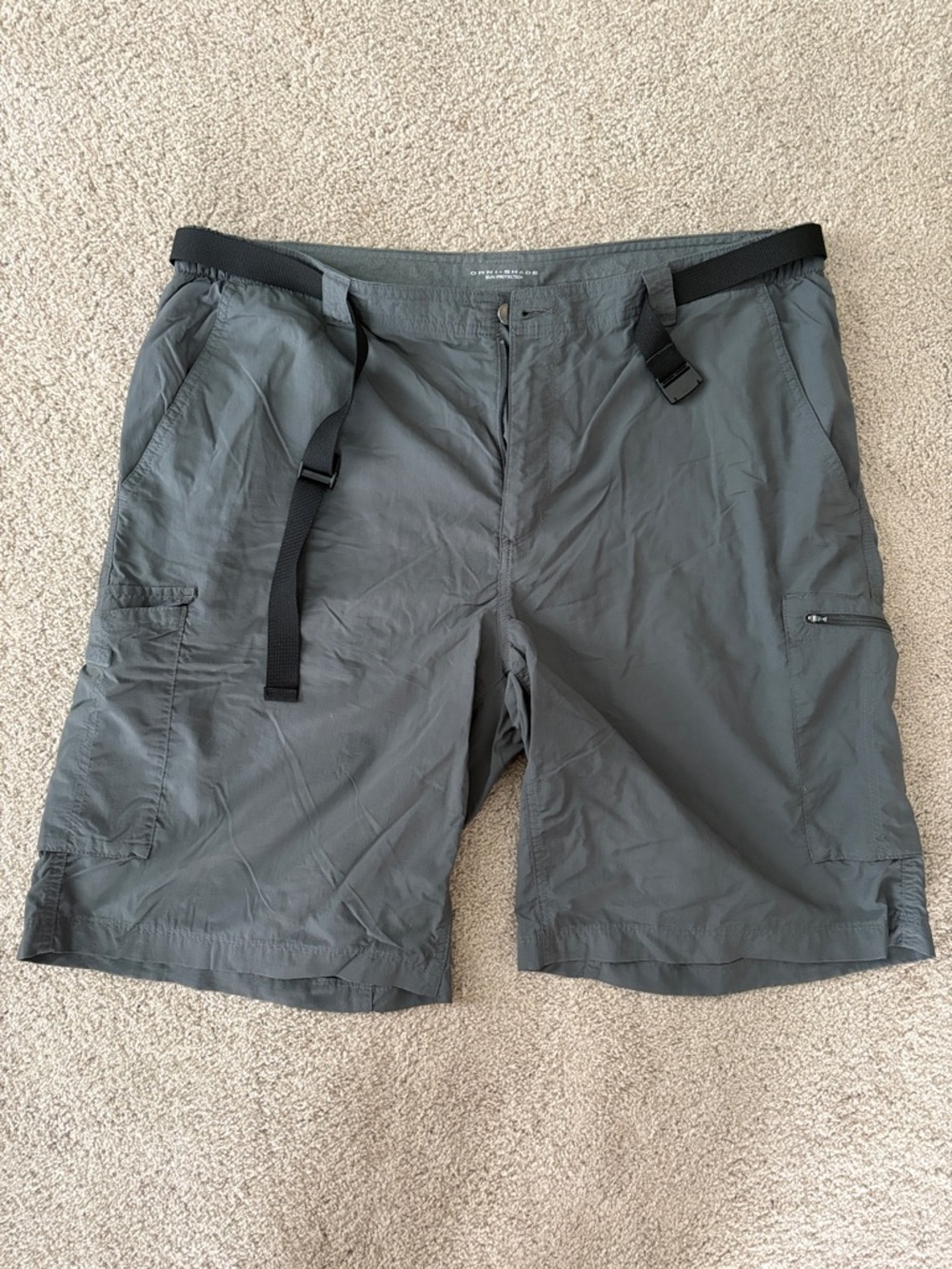 Men's Gray Cargo Shorts with Integrated Web Belt